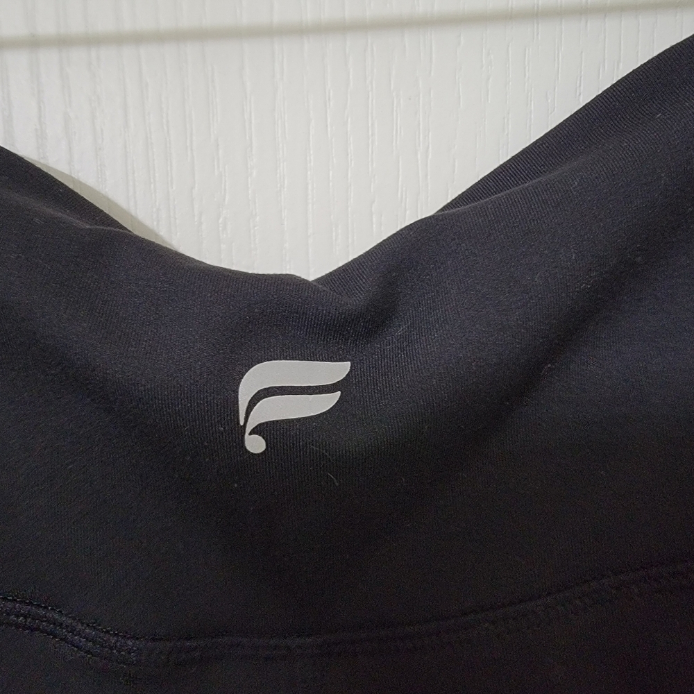 Pureluxe Size S Black Low-Rise Crossover Flare Legging - Picture 5 of 14